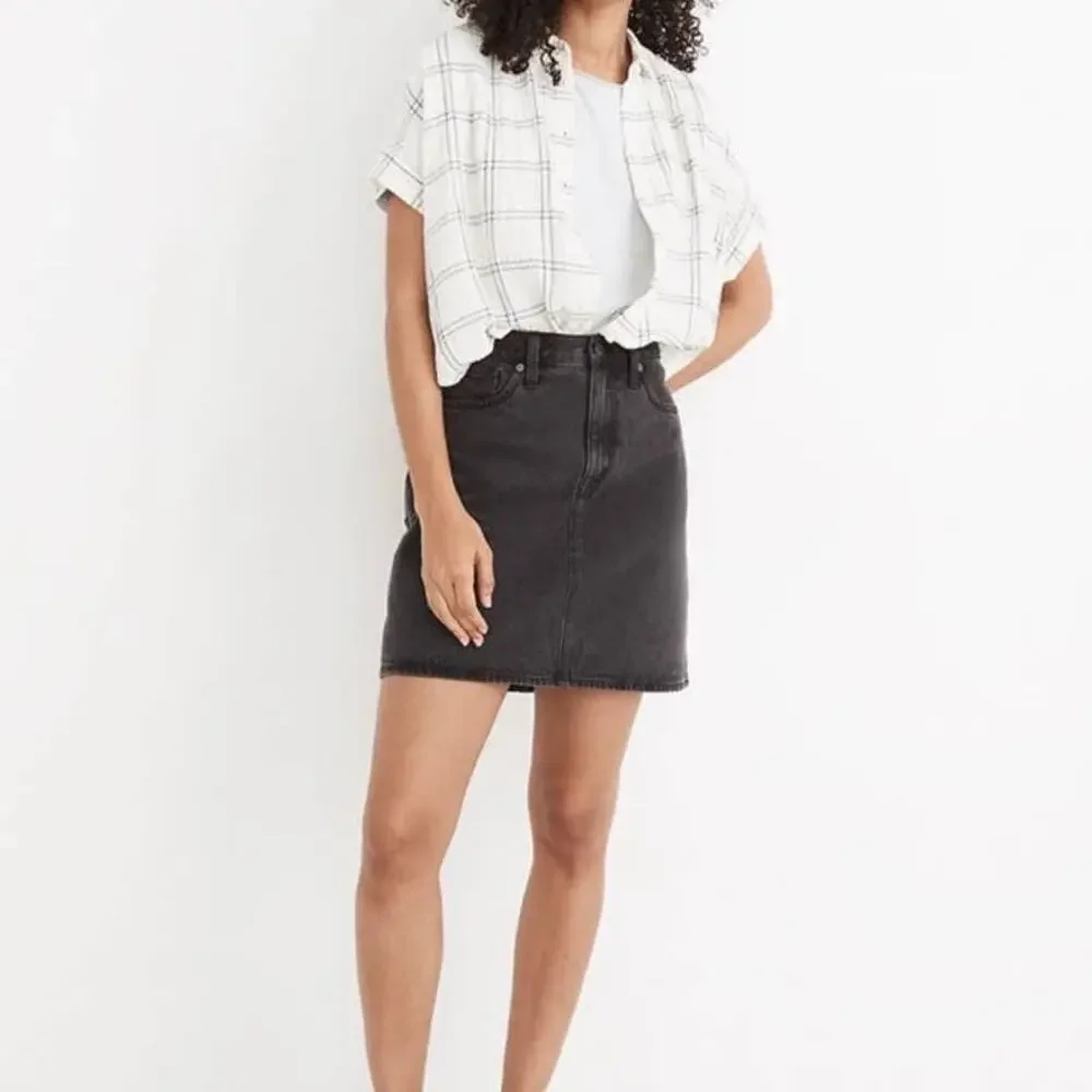 NWOT Madewell Rigid‎ Denim High-Waist Straight Mini Skirt Size 24